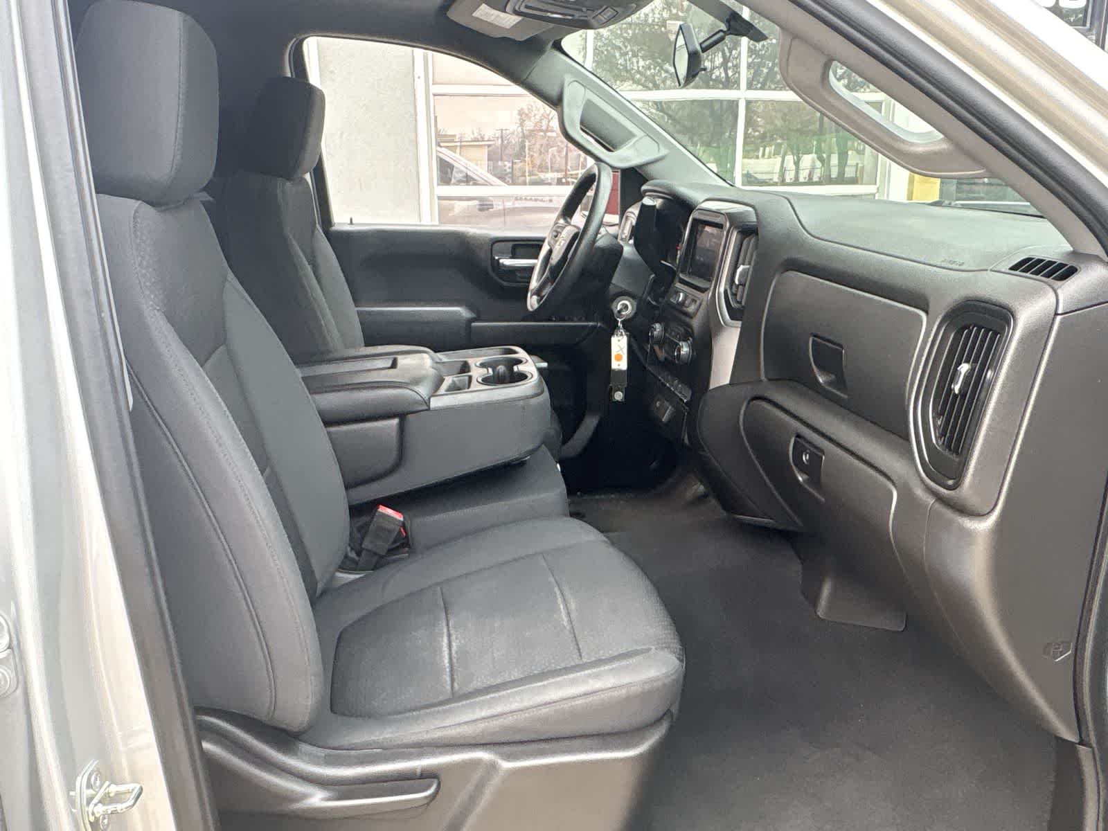 Thumbnail: 2020 Chevrolet Silverado 1500 - 25