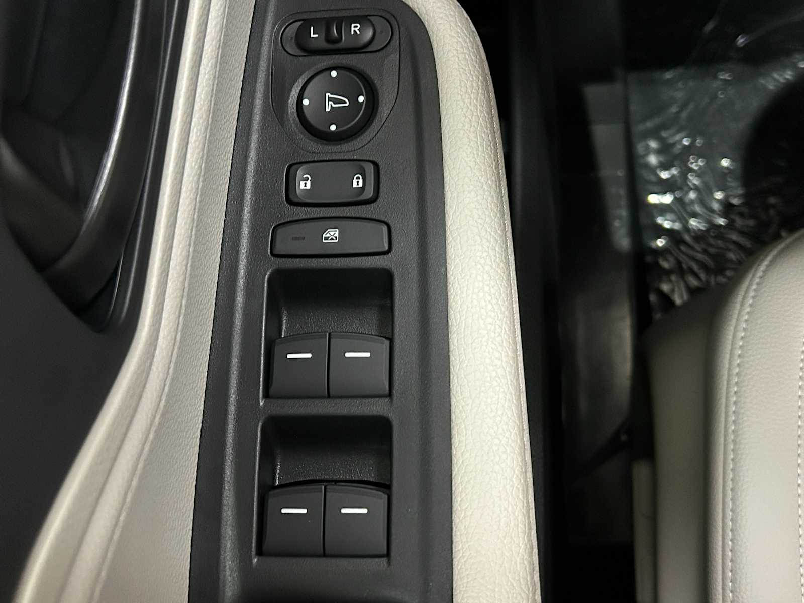 Thumbnail: 2026 Honda Odyssey - 16