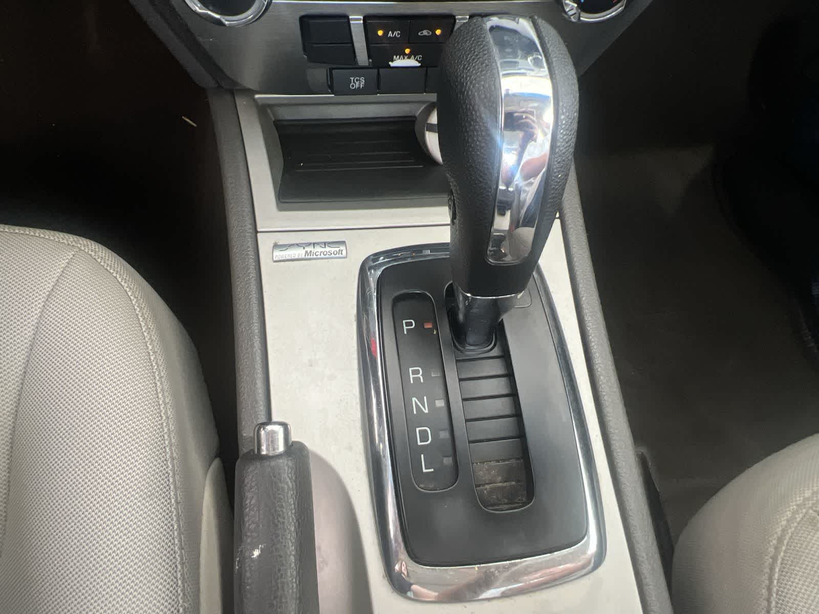 Thumbnail: 2012 Ford Fusion - 16