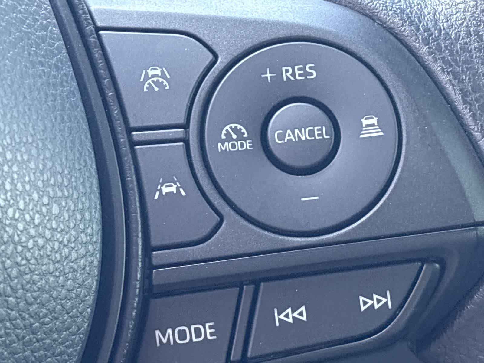 Thumbnail: 2025 Toyota Corolla - 22