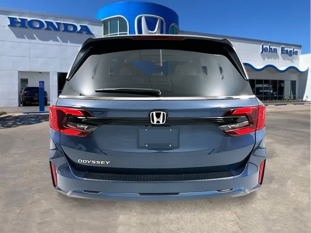 New 2026 Honda Odyssey EX-L Van Passenger