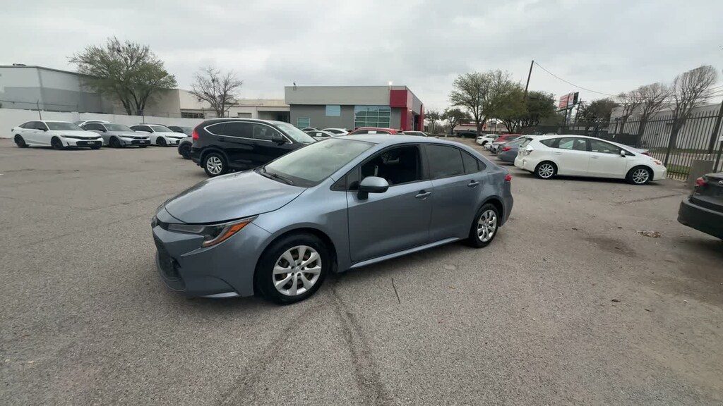 Used 2020 Toyota Corolla LE Sedan