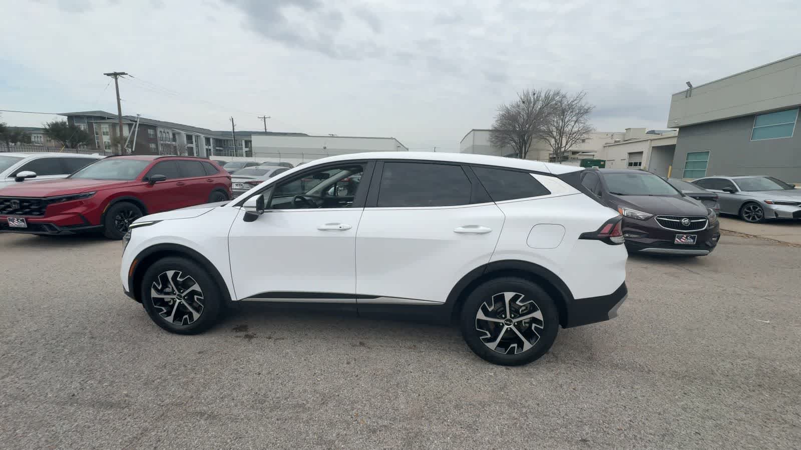 Thumbnail: 2024 Kia Sportage - 5