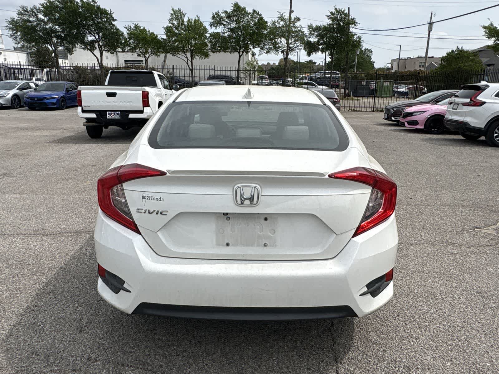 Thumbnail: 2017 Honda Civic - 5