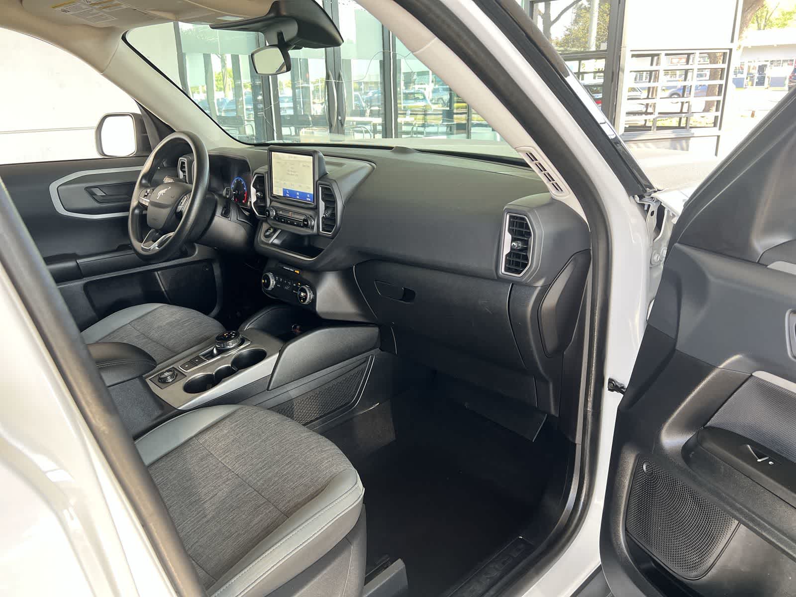 Thumbnail: 2021 Ford Bronco Sport - 31