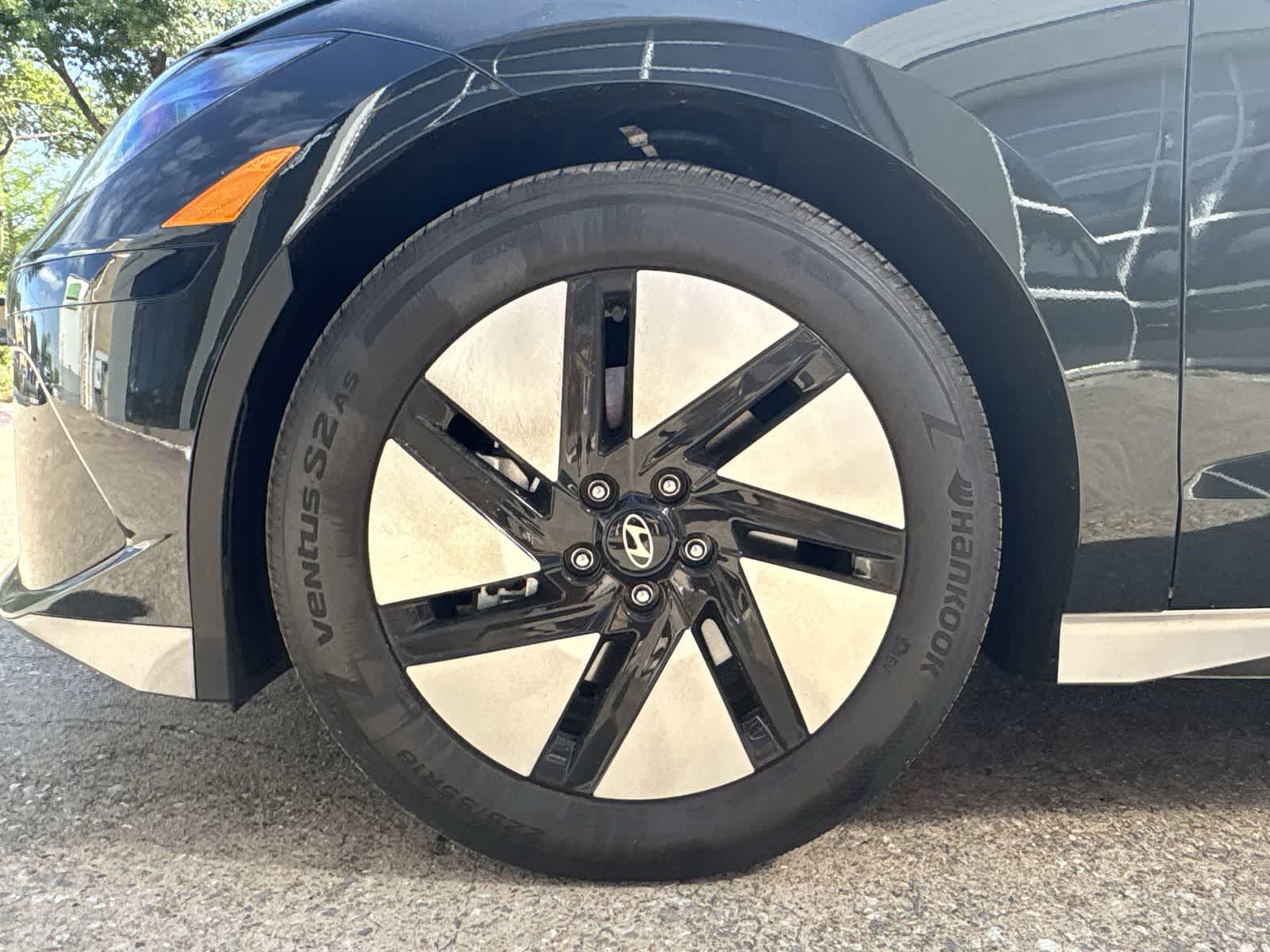 Thumbnail: 2024 Hyundai Ioniq 6 - 12