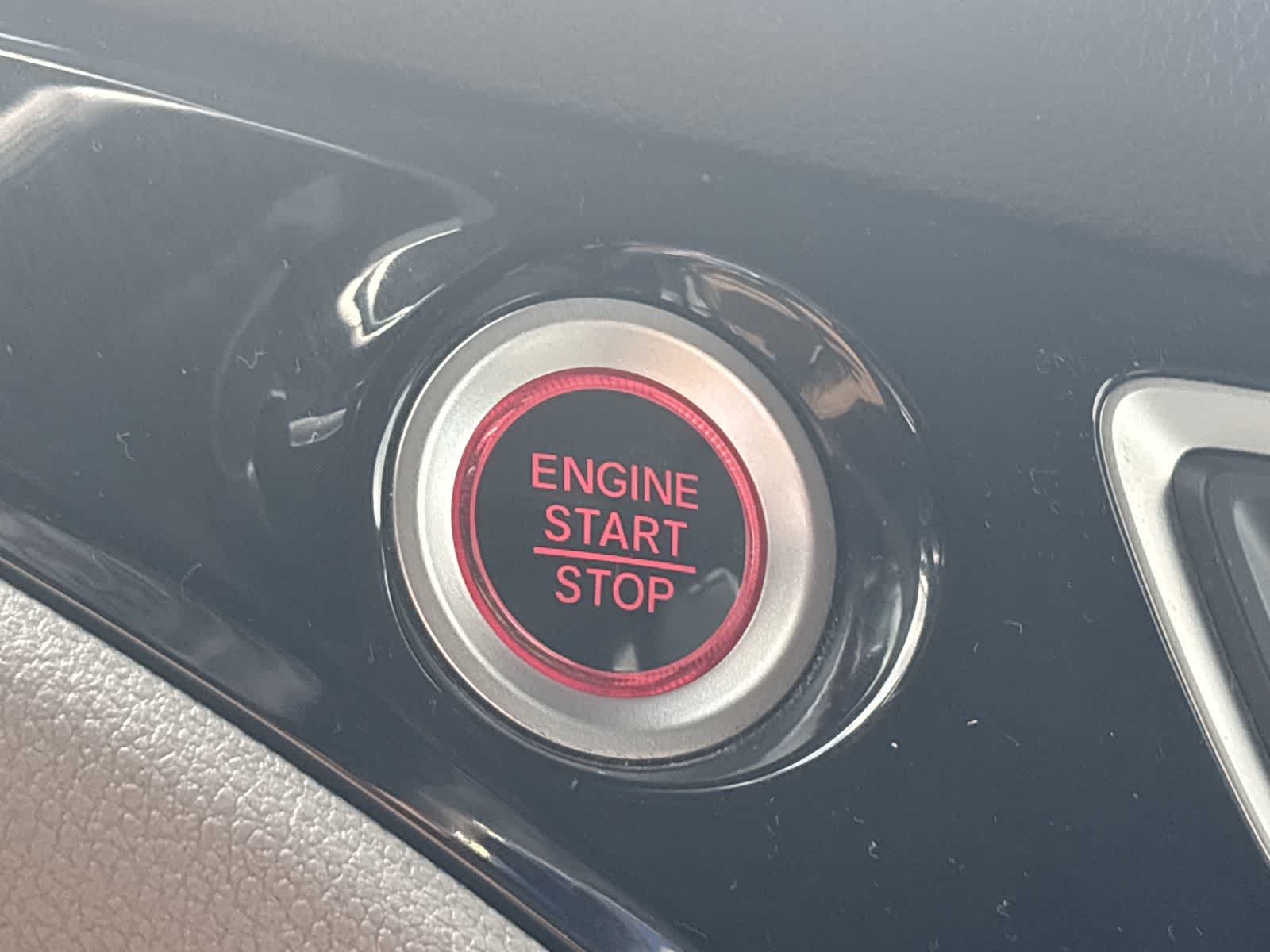 Thumbnail: 2020 Honda Pilot - 24