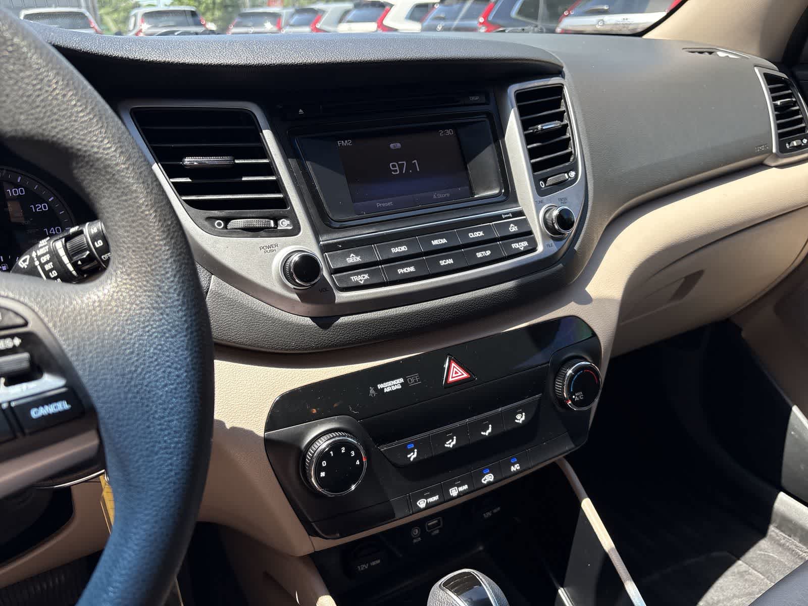 Thumbnail: 2017 Hyundai Tucson - 23