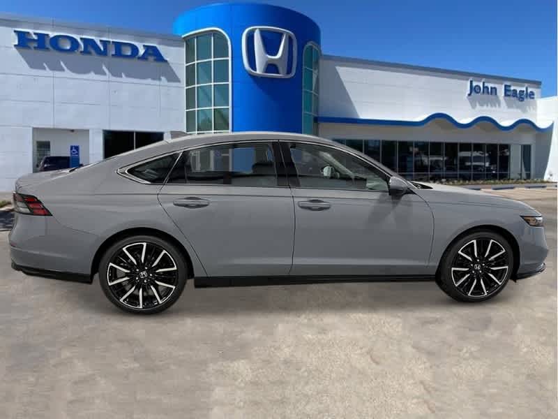Thumbnail: 2025 Honda Accord - 8