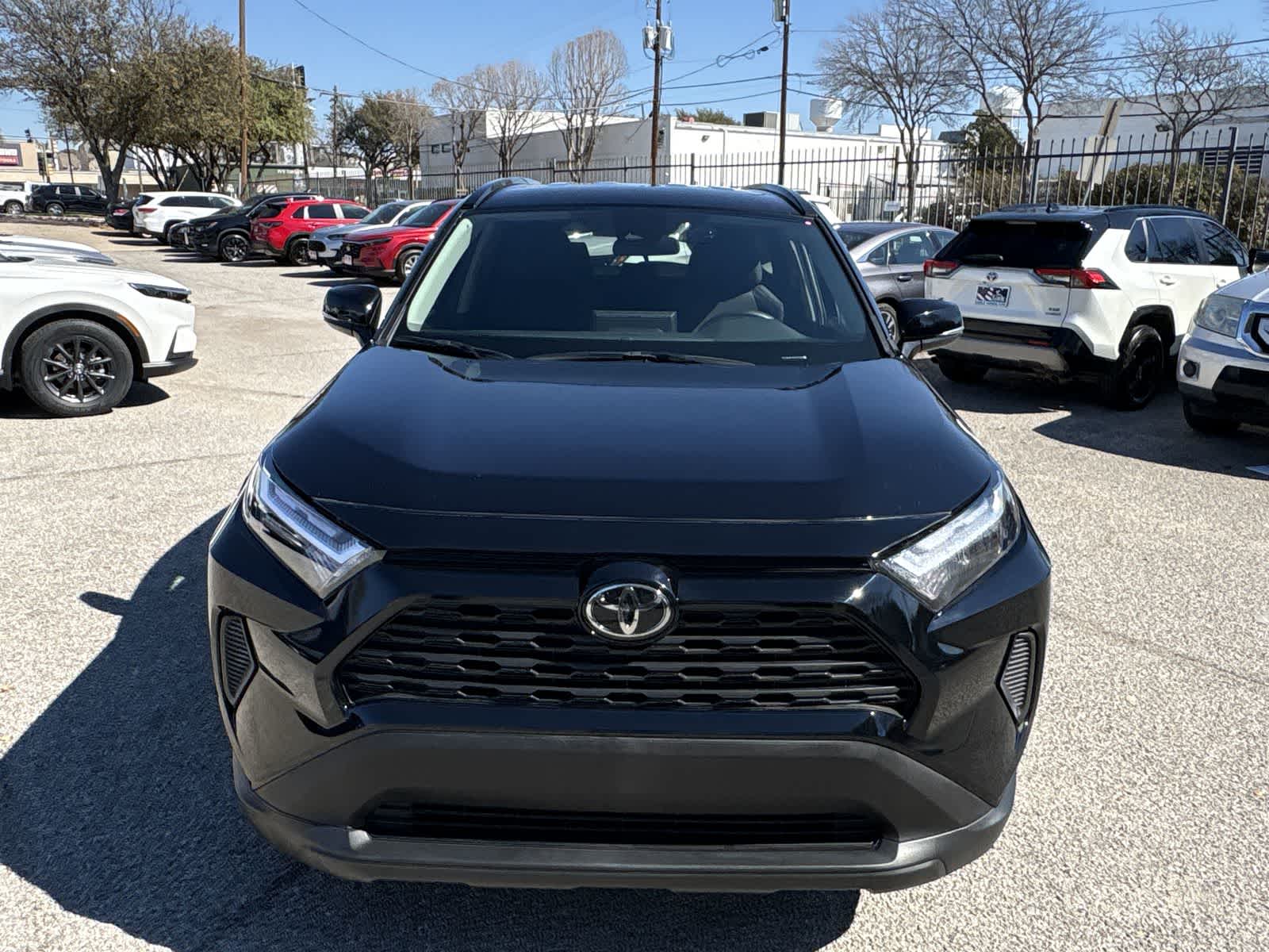 Thumbnail: 2025 Toyota RAV4 - 16