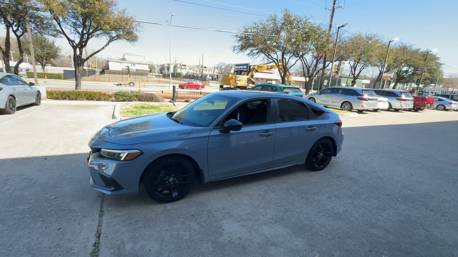 Thumbnail: 2024 Honda Civic - 4