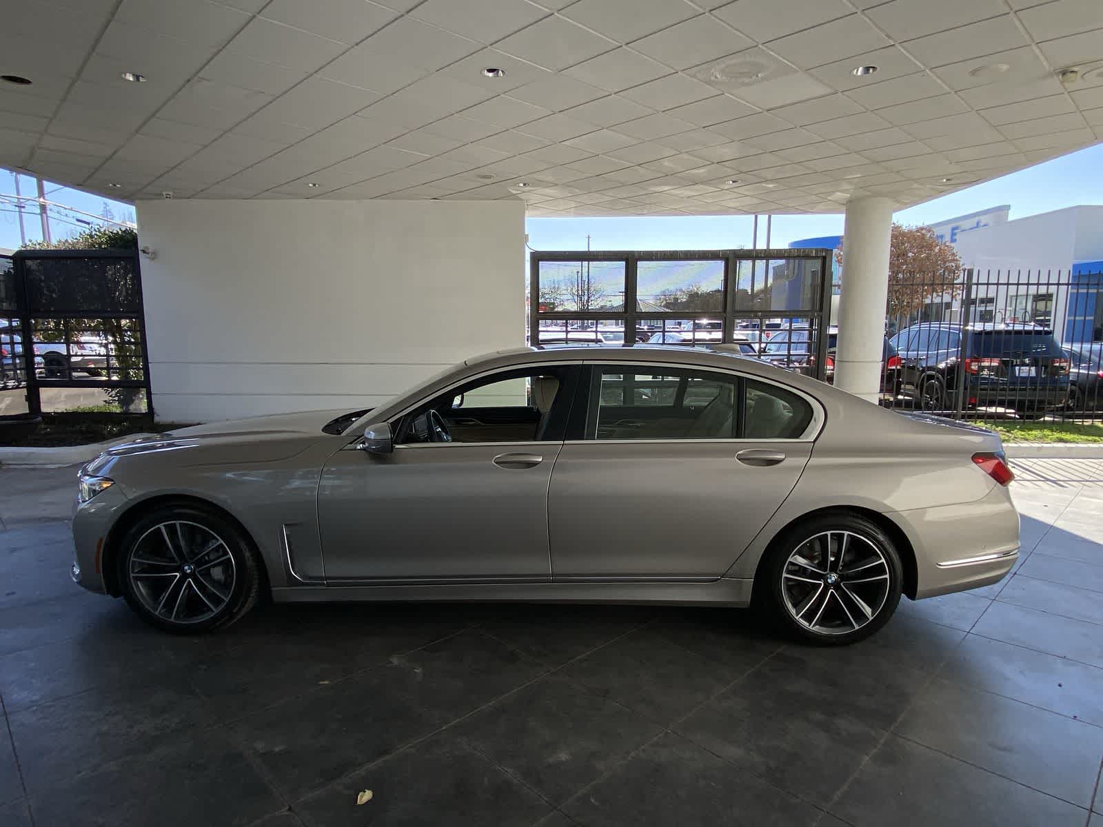 2020 BMW 7 Series 750i xDrive 11