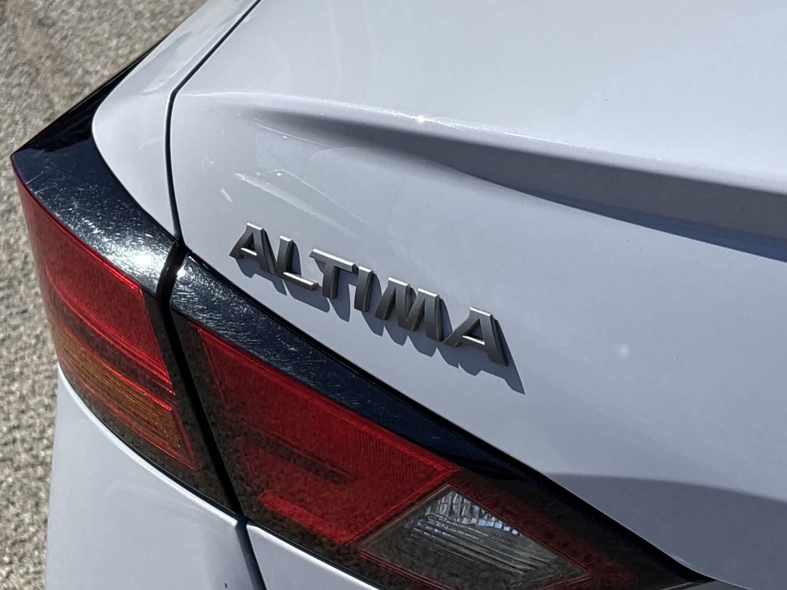 Thumbnail: 2024 Nissan Altima - 18