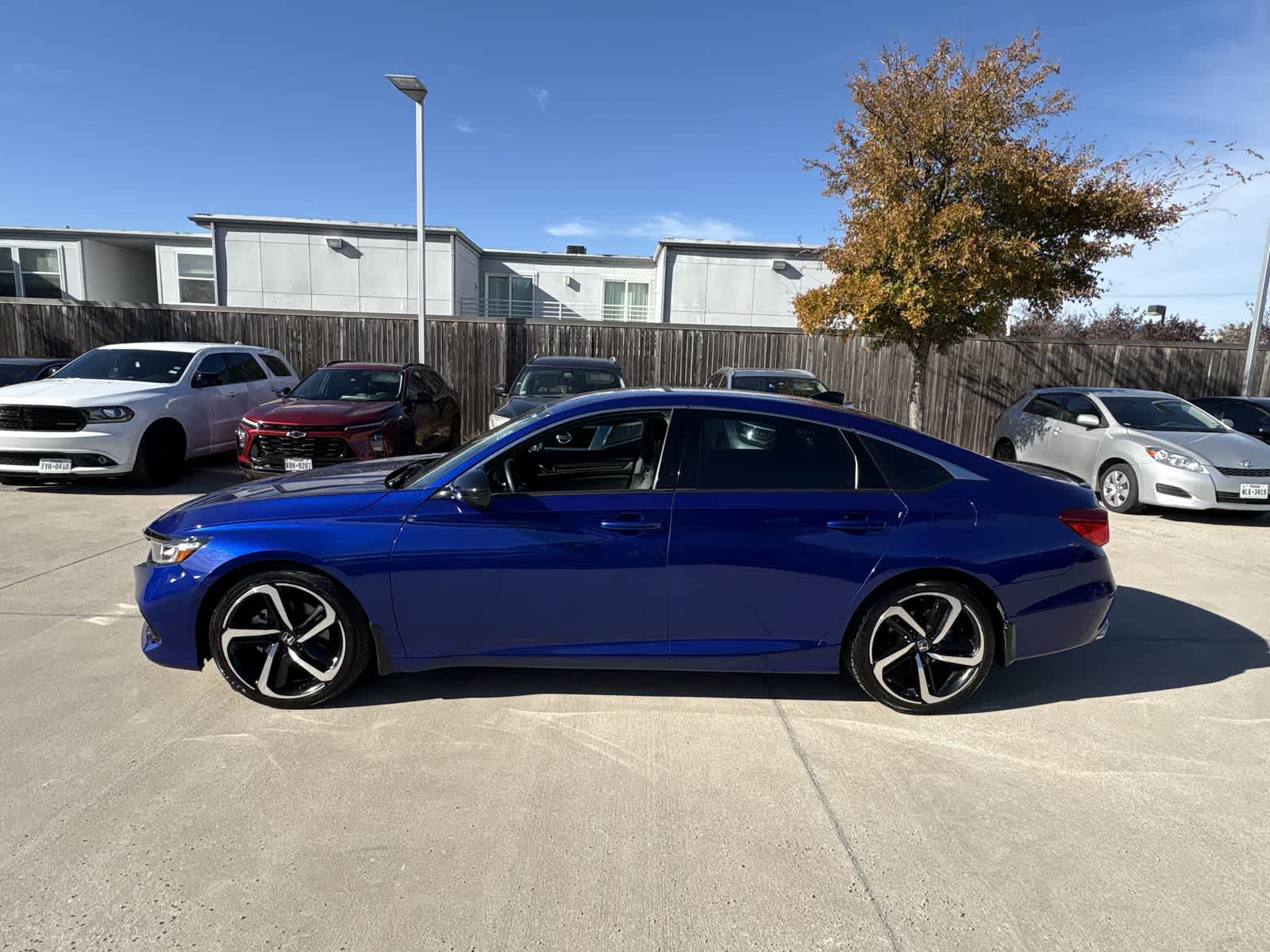 Thumbnail: 2022 Honda Accord - 3