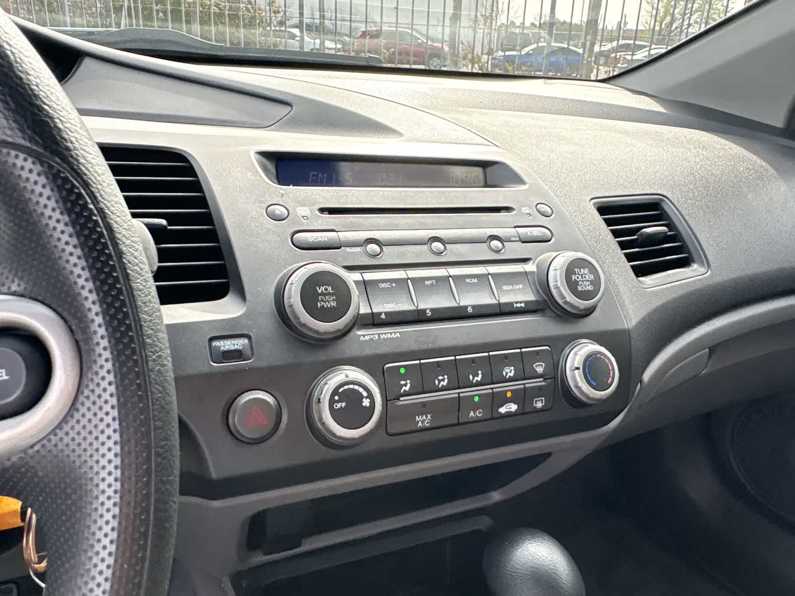 Thumbnail: 2011 Honda Civic - 27