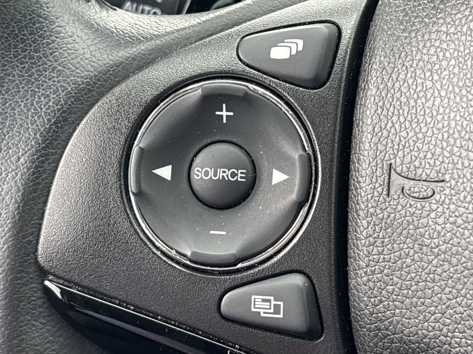 Thumbnail: 2018 Honda HR-V - 19