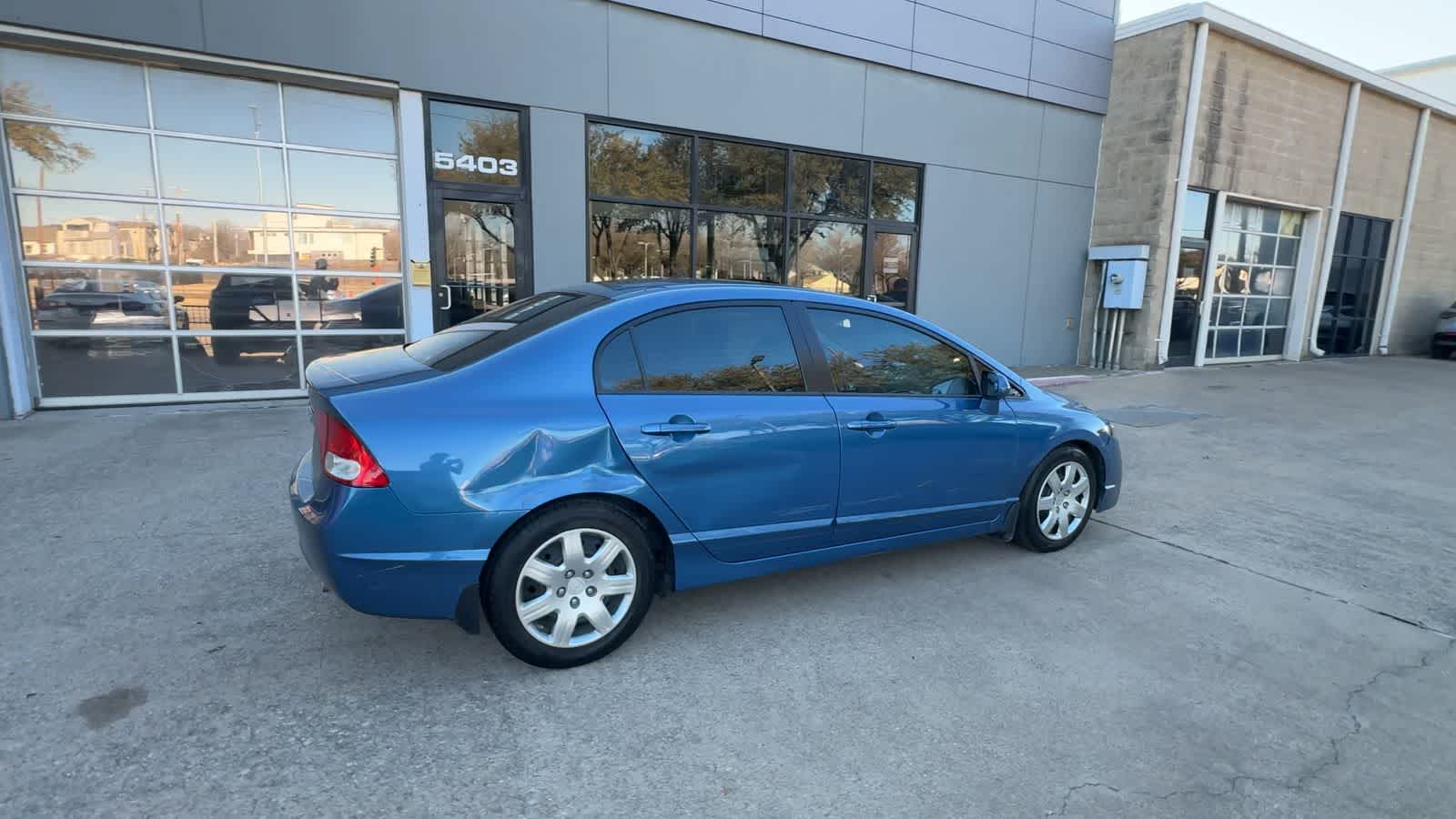 Thumbnail: 2010 Honda Civic - 8