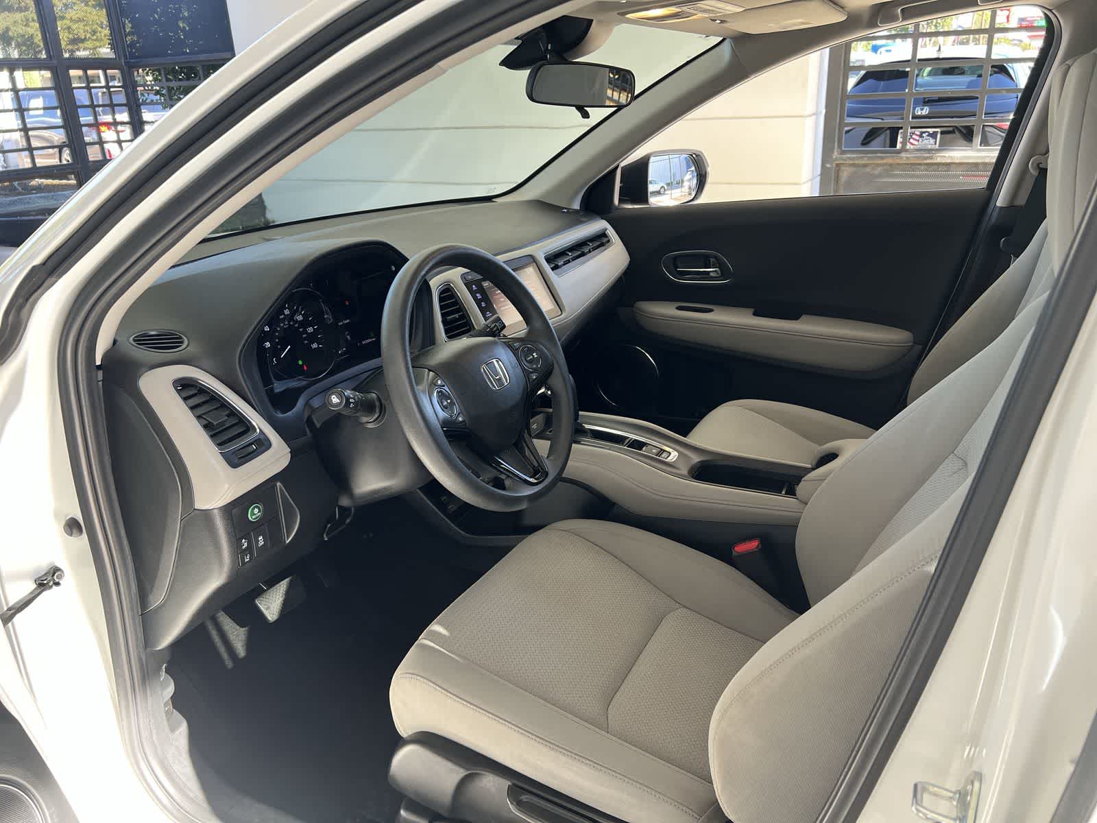 Thumbnail: 2022 Honda HR-V - 2