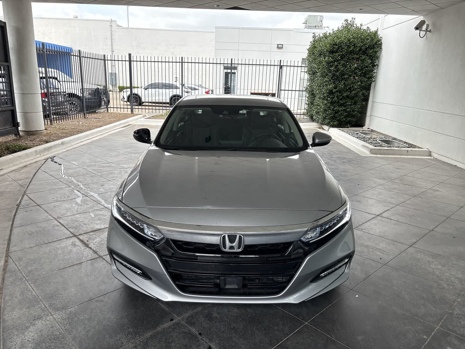 Thumbnail: 2018 Honda Accord - 6