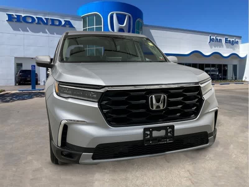 Thumbnail: 2025 Honda Pilot - 10