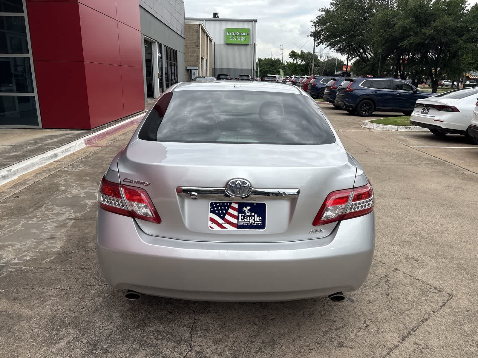 2011 Toyota Camry XLE 5