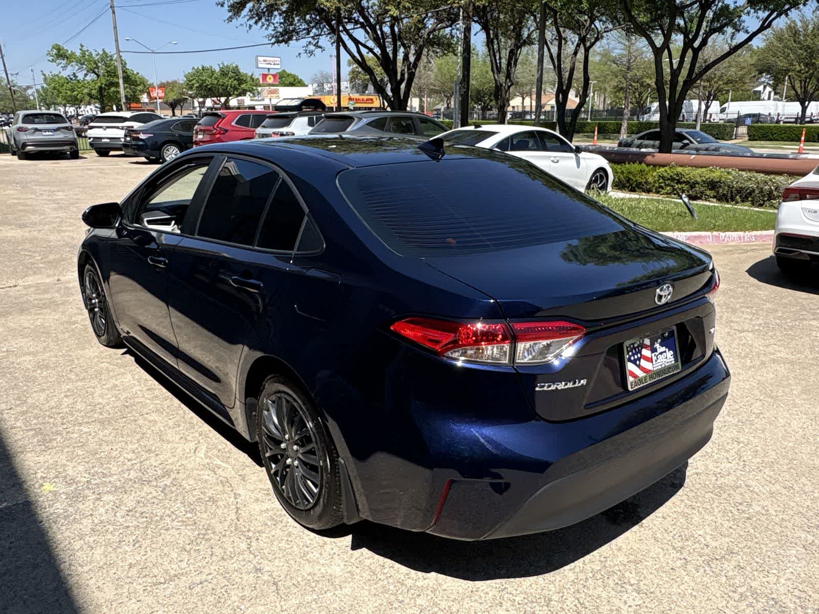 Thumbnail: 2025 Toyota Corolla - 12