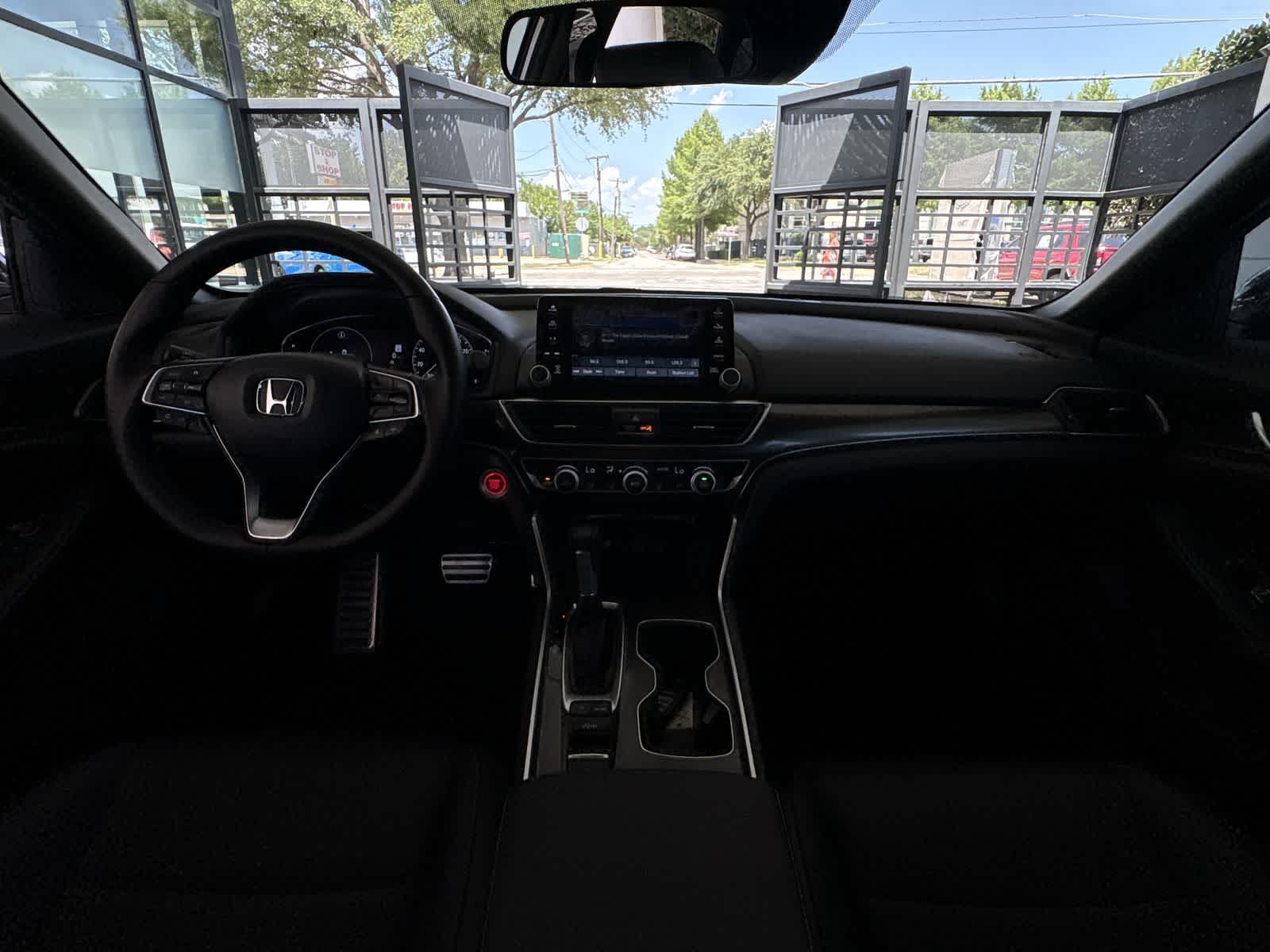 Thumbnail: 2022 Honda Accord - 17