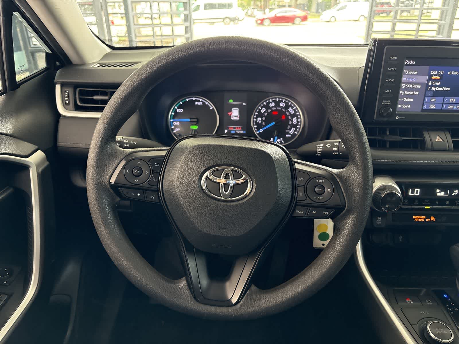 Thumbnail: 2020 Toyota RAV4 - 14