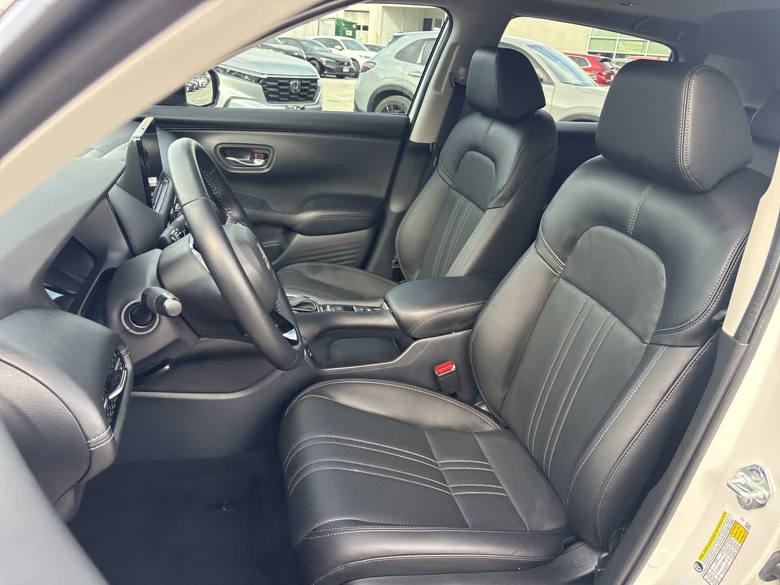 Thumbnail: 2025 Honda HR-V - 10