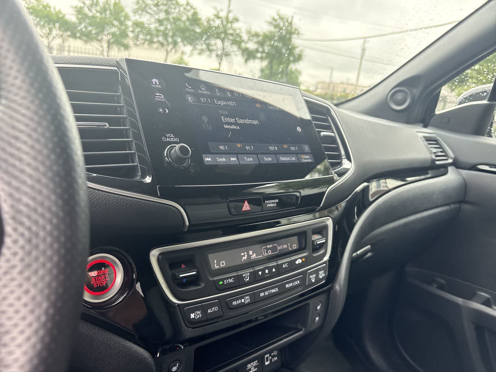 Thumbnail: 2020 Honda Passport - 18