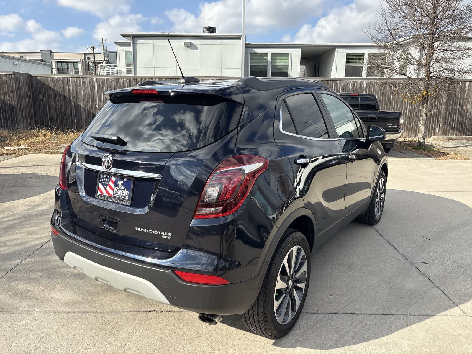 Thumbnail: 2022 Buick Encore - 24