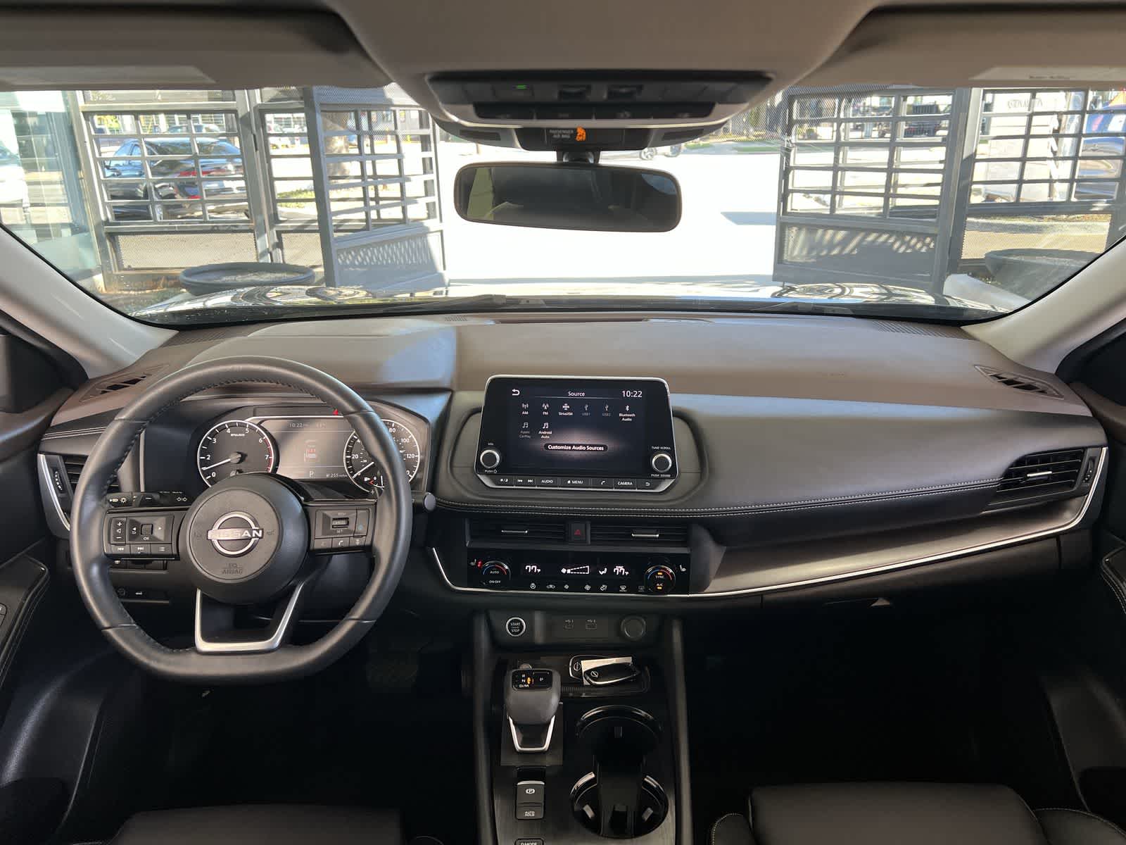 Thumbnail: 2023 Nissan Rogue - 9