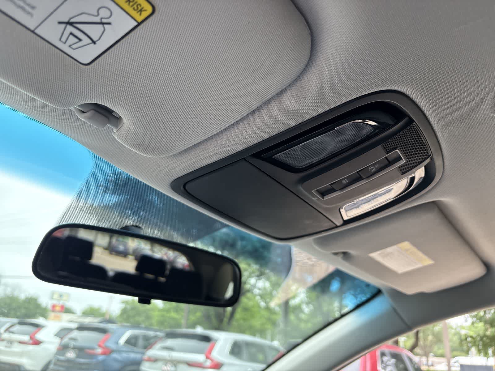 Thumbnail: 2019 Kia Sorento - 32