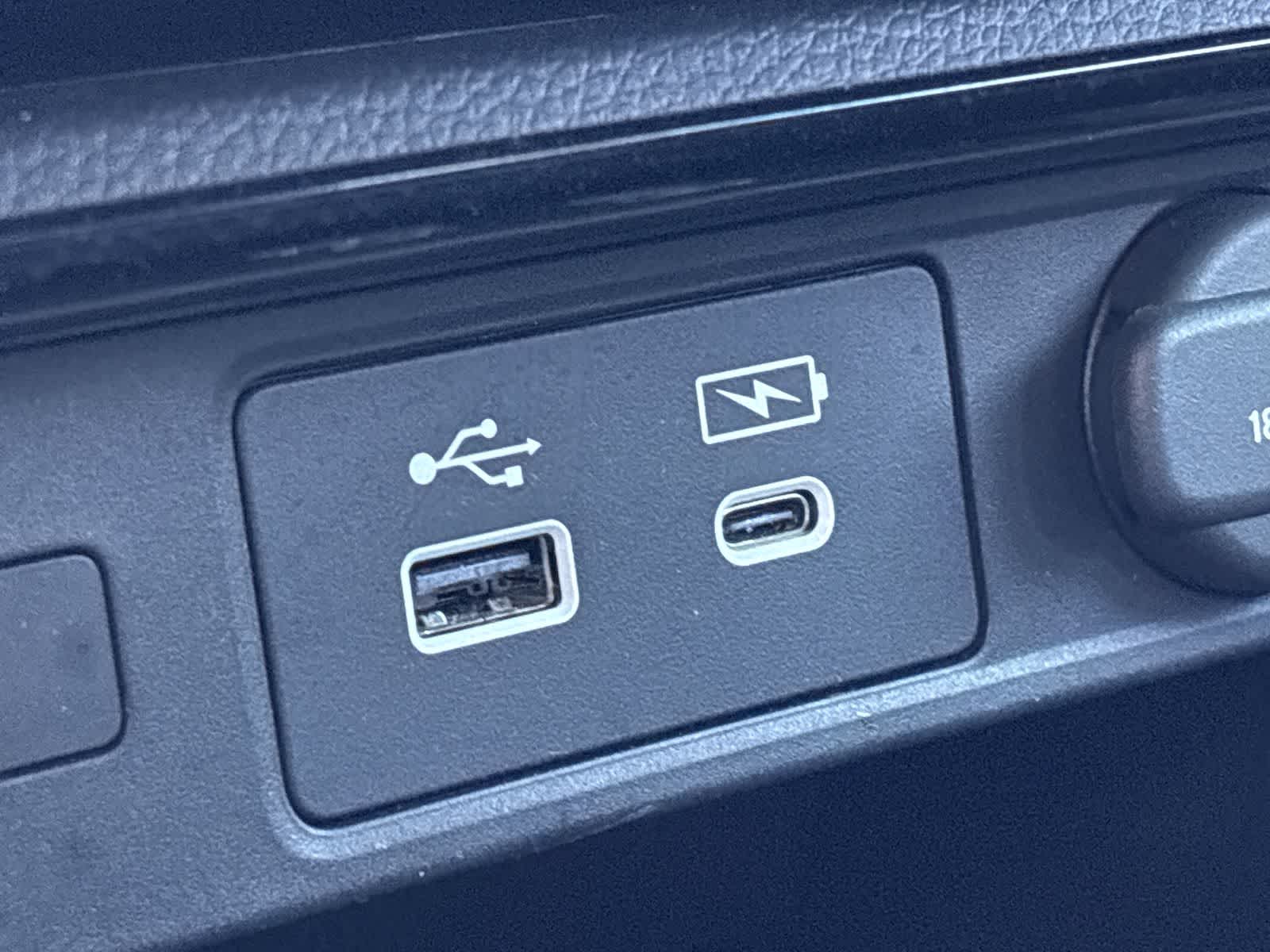 Thumbnail: 2023 Honda CR-V - 35