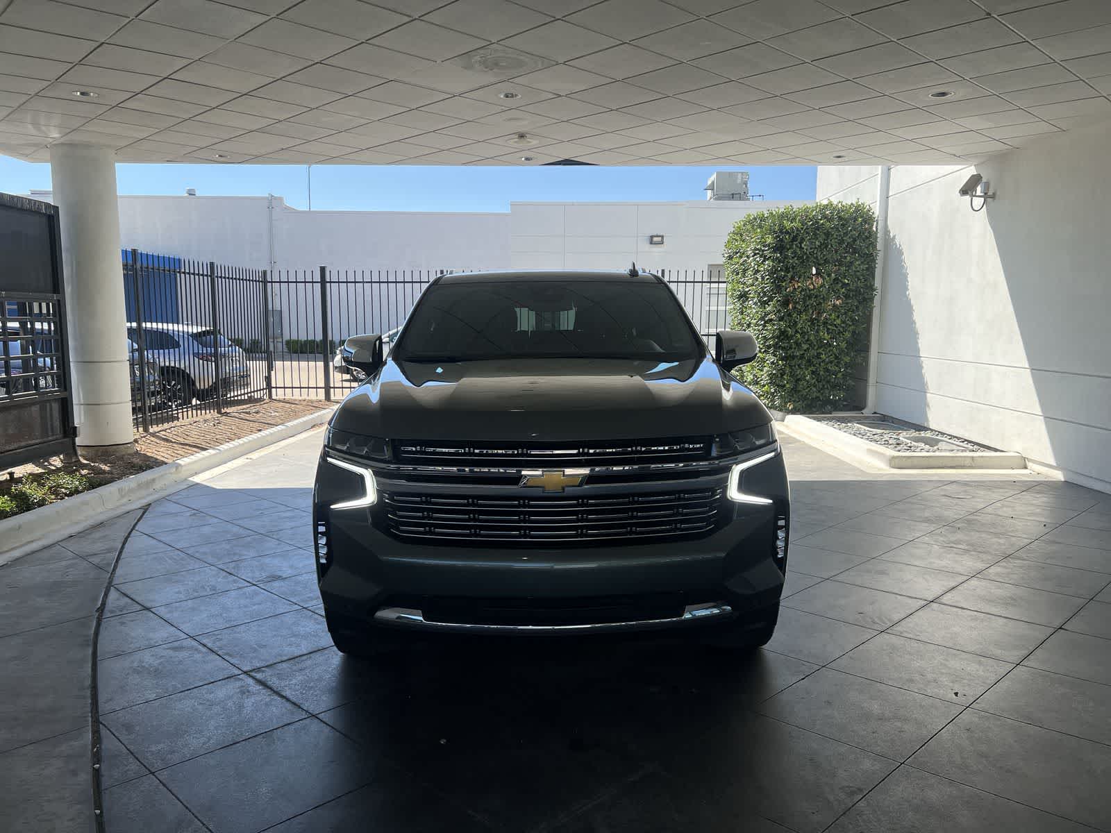 Thumbnail: 2023 Chevrolet Suburban - 6