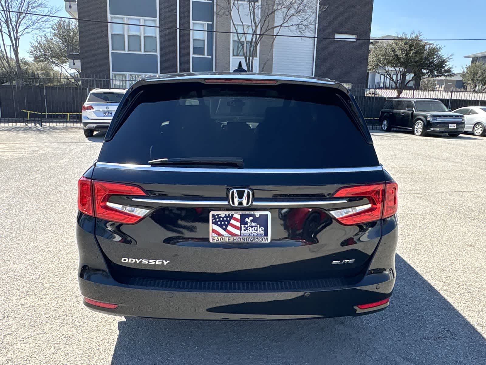 Thumbnail: 2022 Honda Odyssey - 13