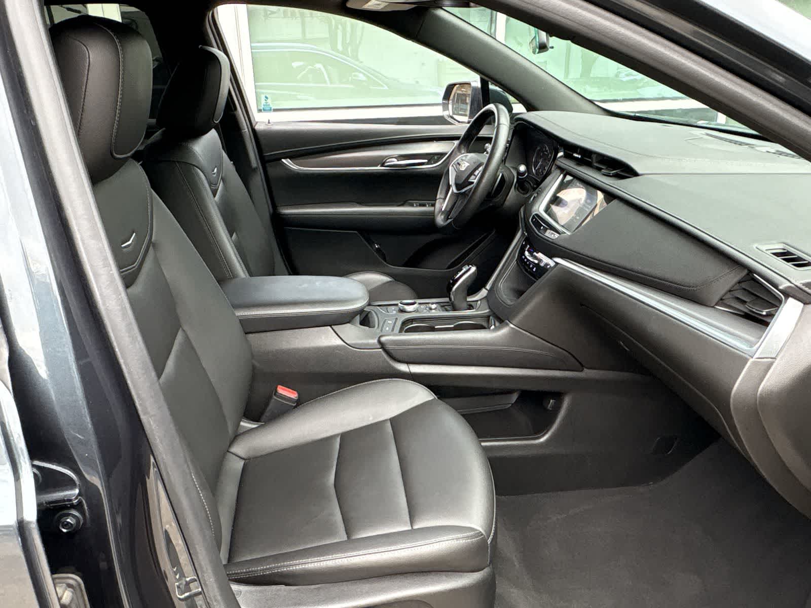 Thumbnail: 2020 Cadillac XT5 - 13