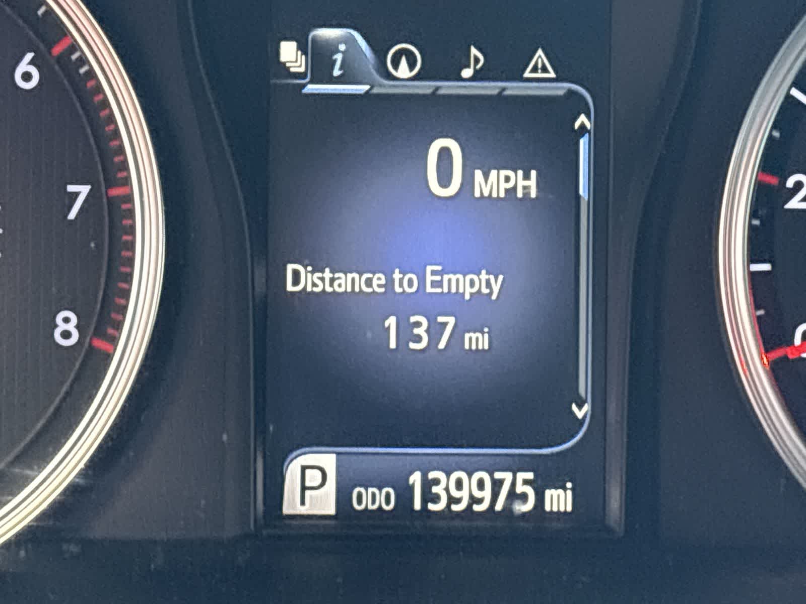 Thumbnail: 2015 Toyota Camry - 30