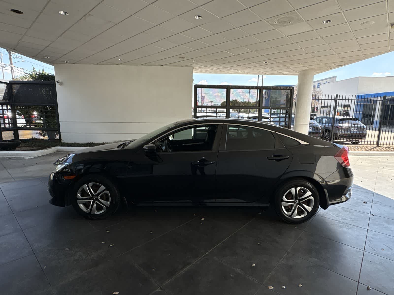 2017 Honda Civic LX photo 2
