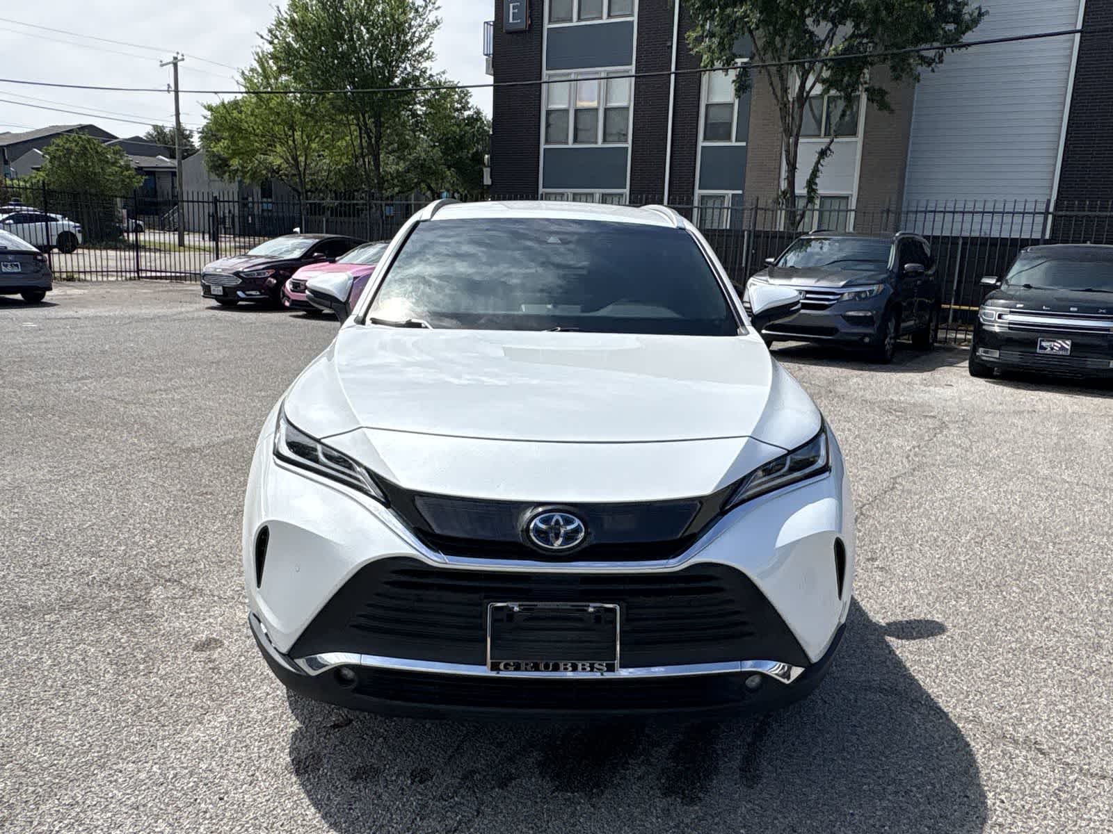 Thumbnail: 2024 Toyota Venza - 9