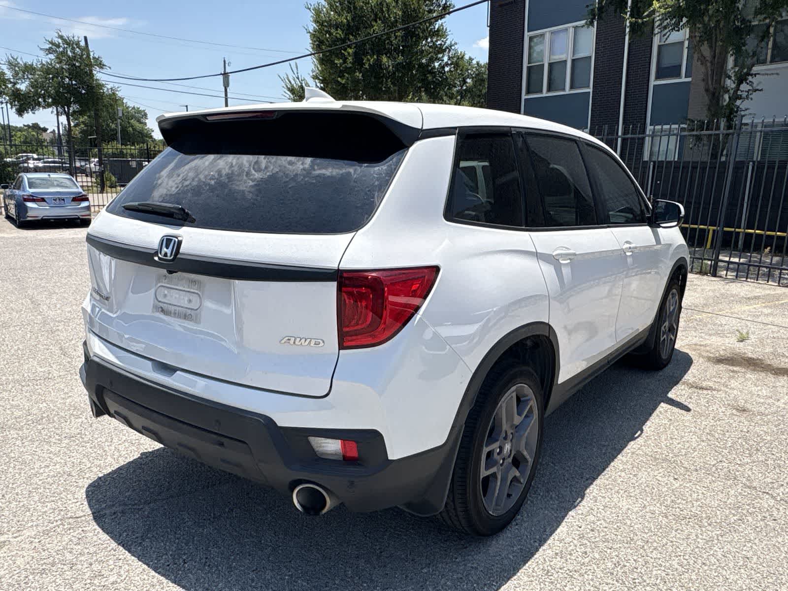 Thumbnail: 2023 Honda Passport - 5