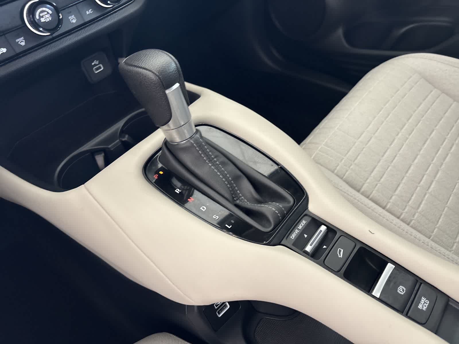 Thumbnail: 2023 Honda HR-V - 16