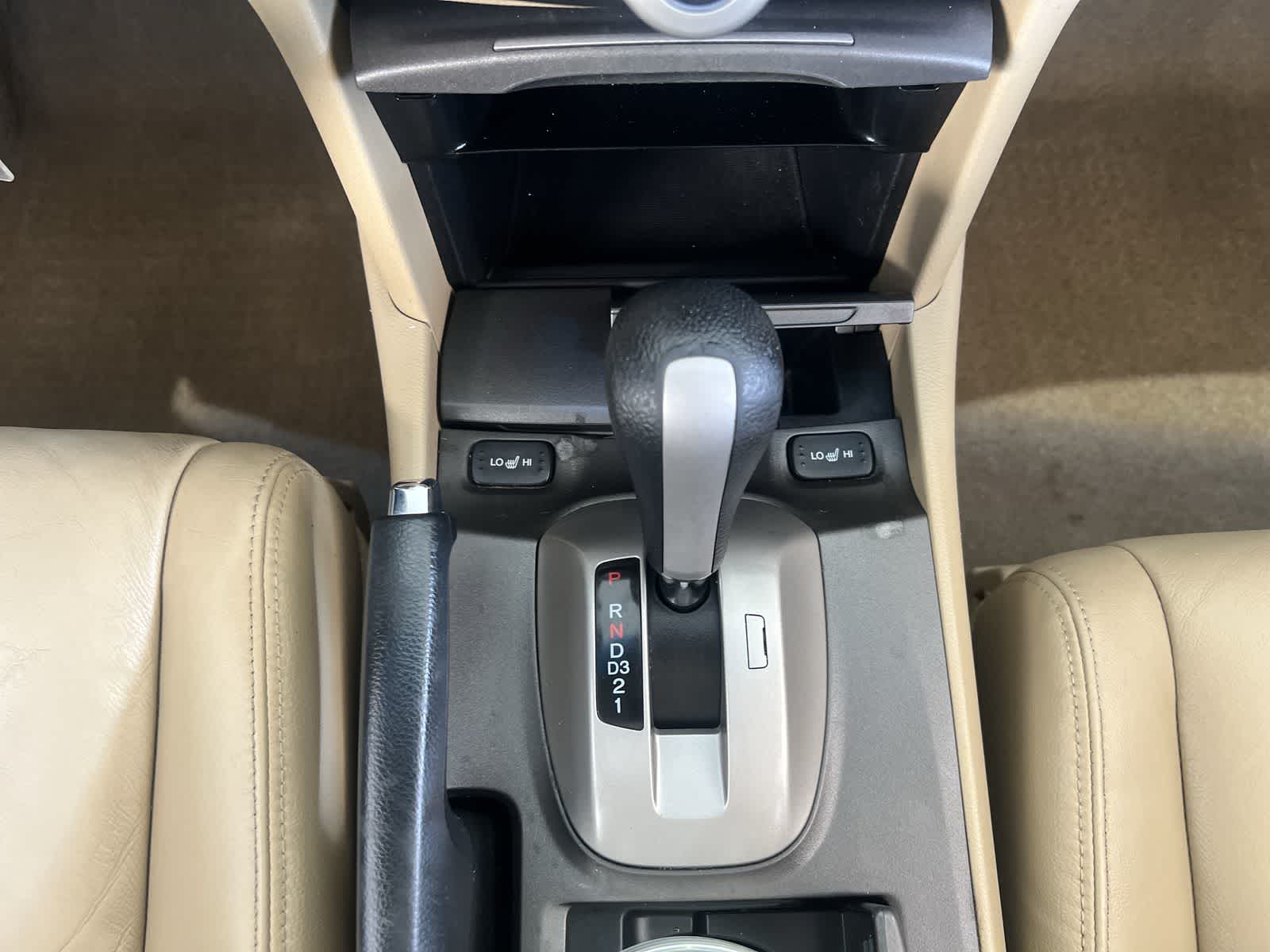 Thumbnail: 2011 Honda Accord - 16