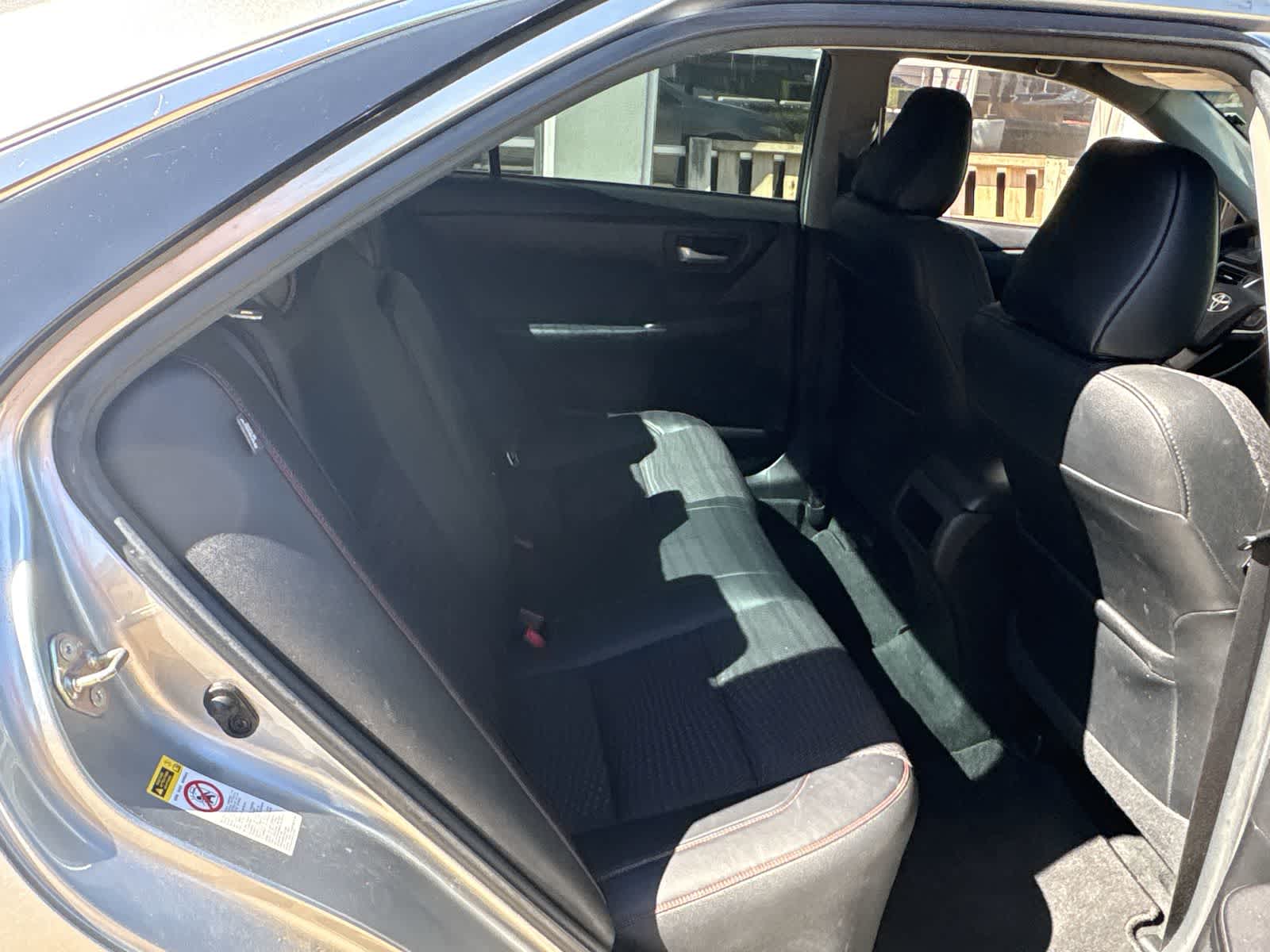 Thumbnail: 2015 Toyota Camry - 24