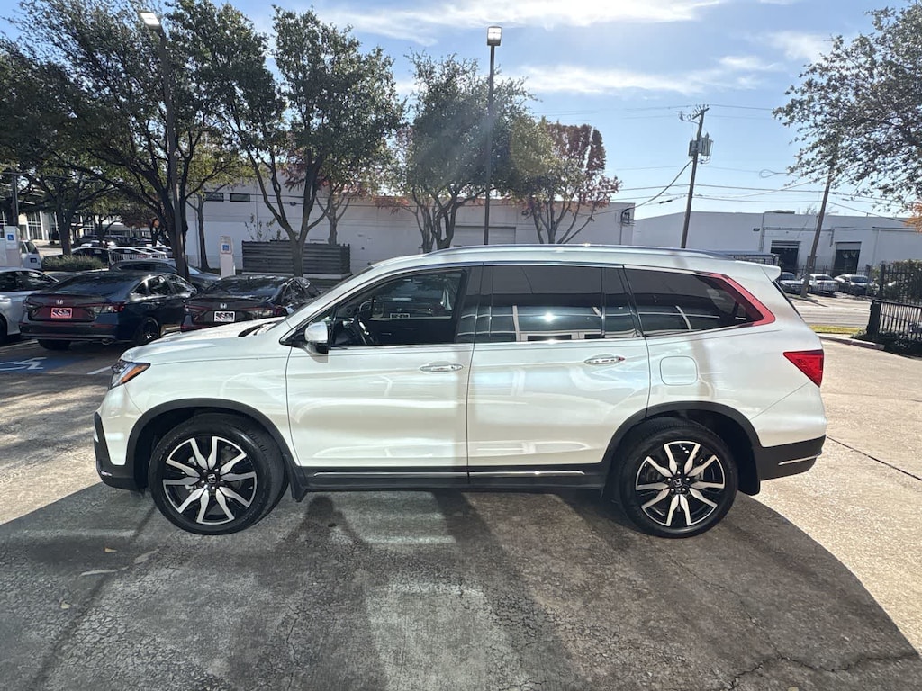 Used 2019 Honda Pilot Elite AWD SUV