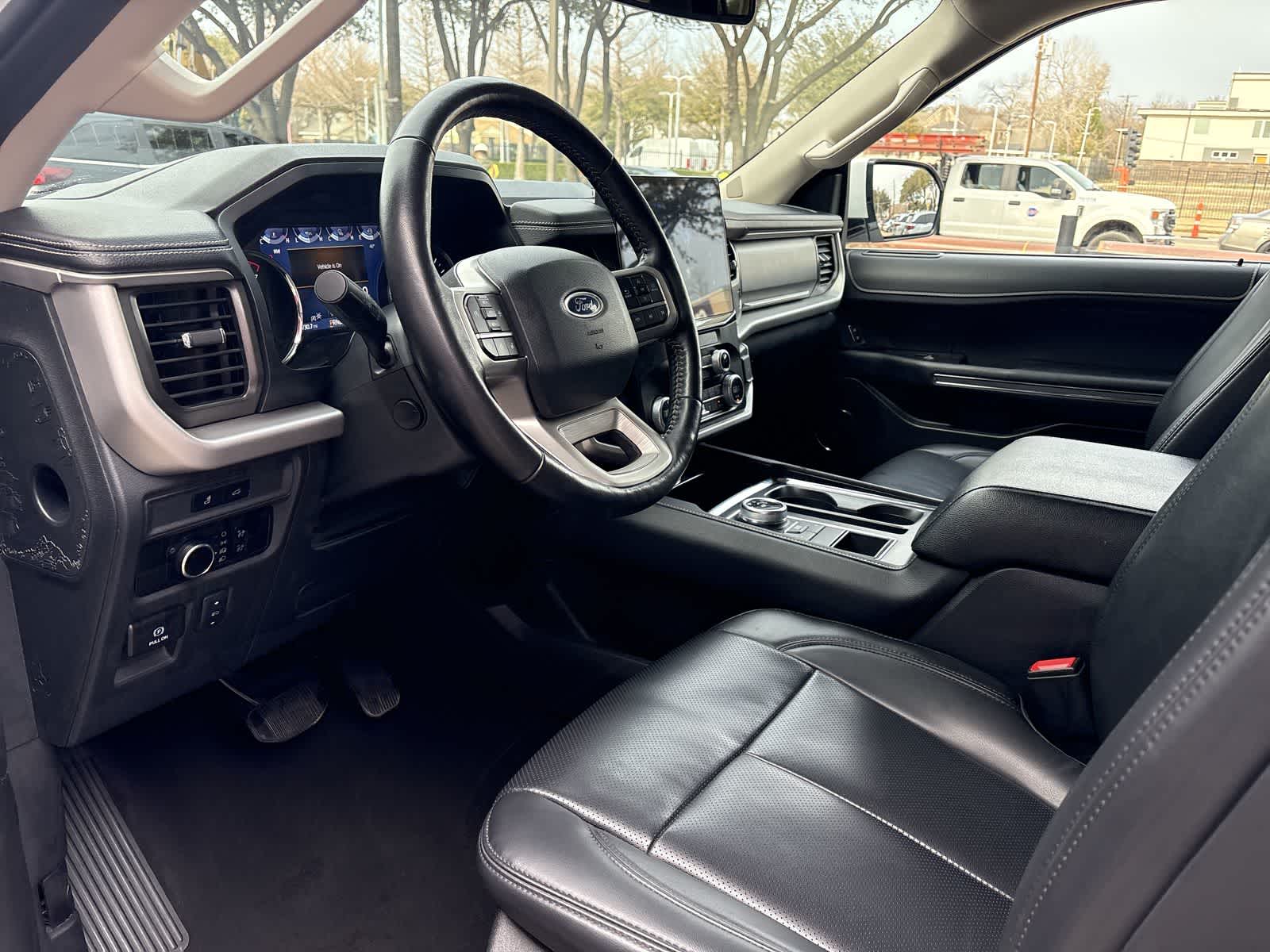 Thumbnail: 2024 Ford Expedition - 10