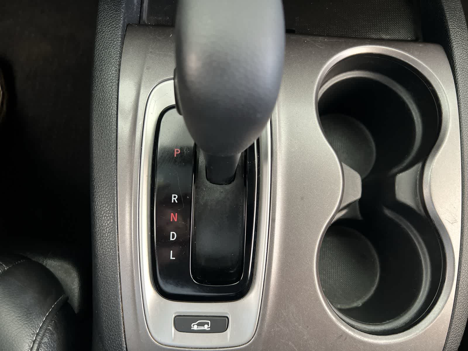 Thumbnail: 2020 Honda Pilot - 16