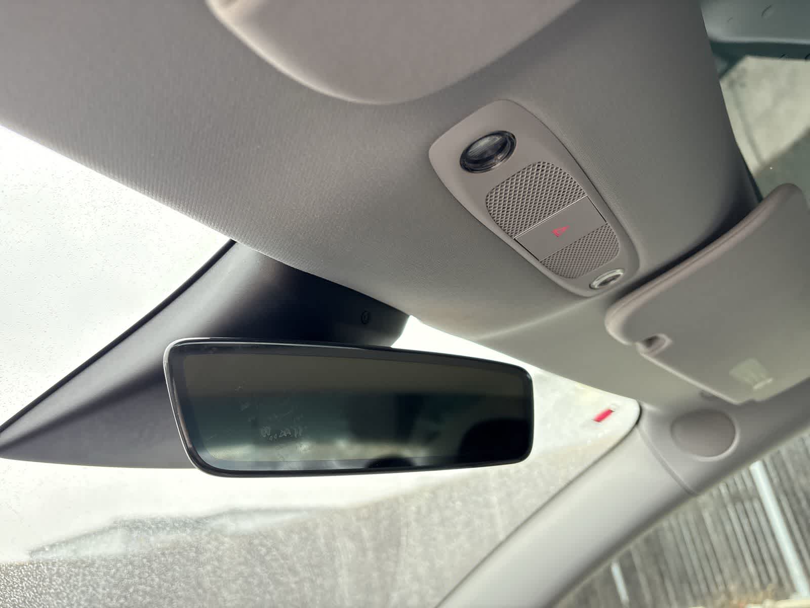 Thumbnail: 2022 Tesla Model 3 - 27