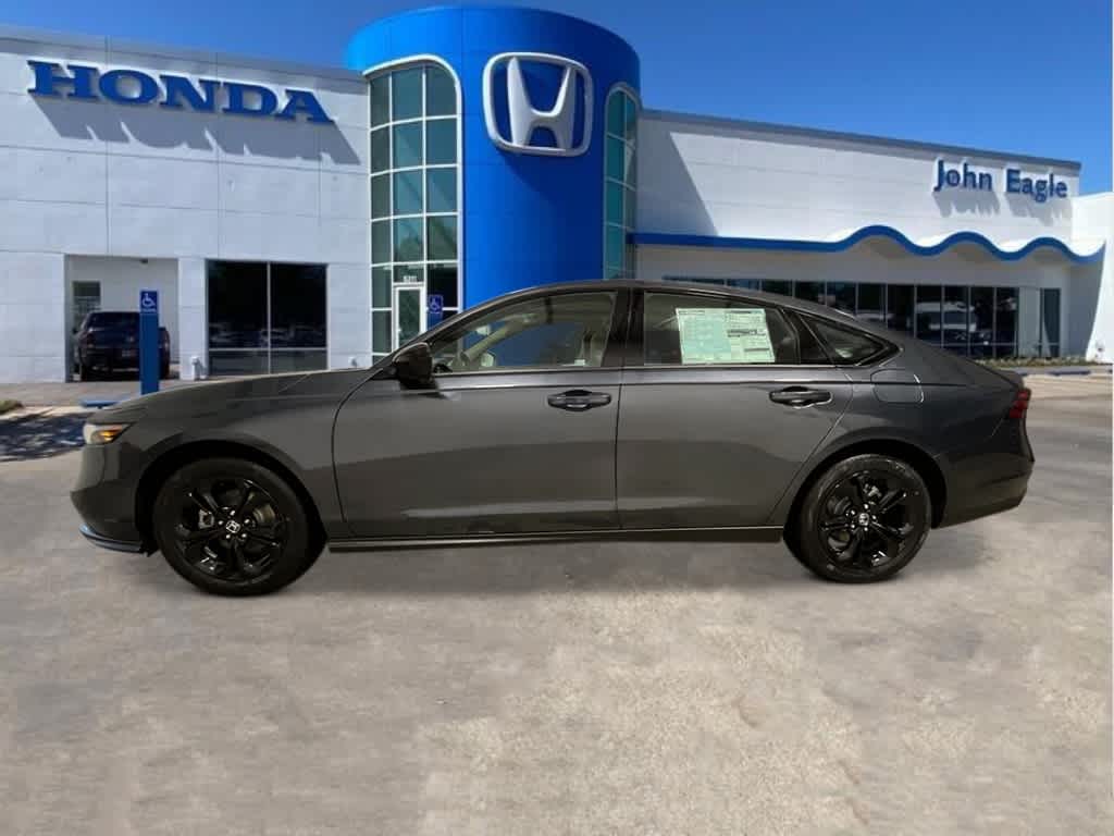 2025 Honda Accord SE photo 2