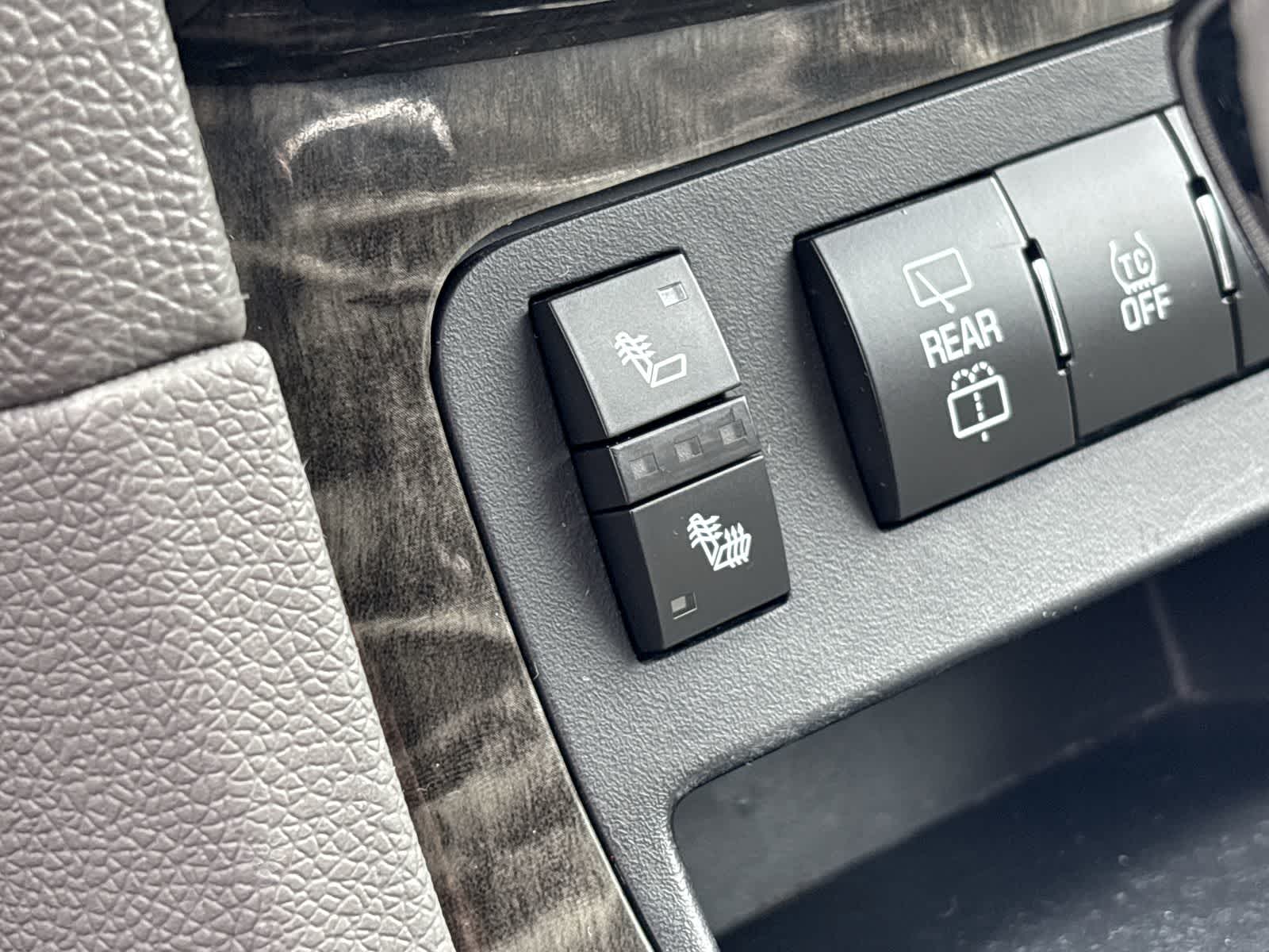 Thumbnail: 2013 Buick Enclave - 35